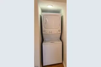 77 Shepherds Ln, Totowa, NJ 07512 - Photo 4