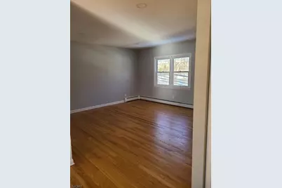 77 Shepherds Ln, Totowa, NJ 07512 - Photo 4