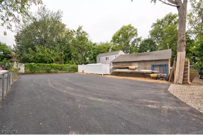 81 Mission St #1, Montclair, NJ 07042 - Photo 20