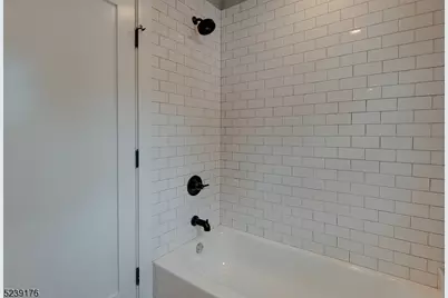 81 Mission St #1, Montclair, NJ 07042 - Photo 16