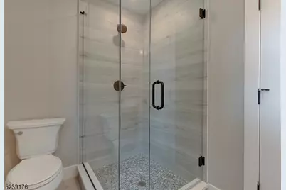 81 Mission St #1, Montclair, NJ 07042 - Photo 12