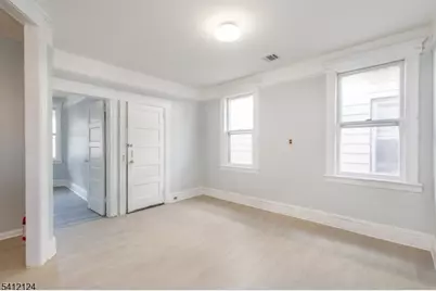 51 Maple St, Garfield, NJ 07026 - Photo 2