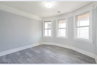 51 Maple St, Garfield, NJ 07026 - Photo 8