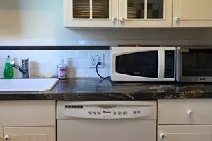 12 Orchard Rd, Maplewood, NJ 07040 - Photo 2