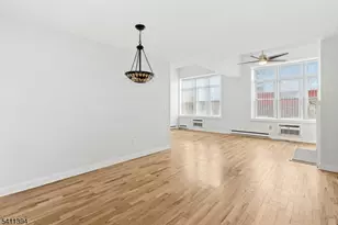 515 Trinity Pl, Westfield, NJ 07090 - Photo 2