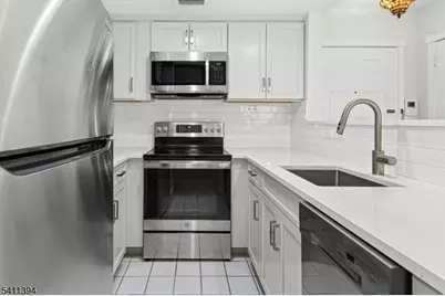 515 Trinity Pl #3AN, Westfield, NJ 07090 - Photo 10