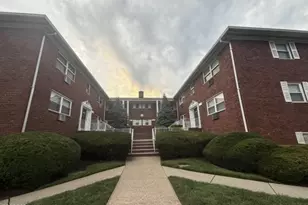 197 N Beverwyck Rd, Parsippany, NJ 07034 - Photo 2