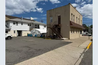 335 Union Blvd, Totowa, NJ 07512 - Photo 2