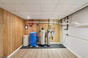 60 Perryville Rd, Union Township, NJ 08867 - Photo 40