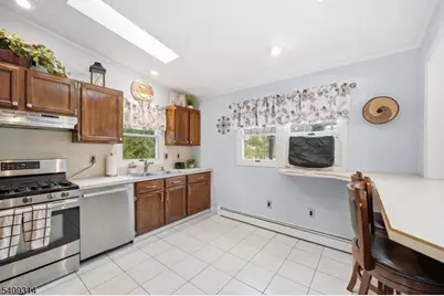 8 Bordeaux Ter, West Milford, NJ 07480 - Photo 22