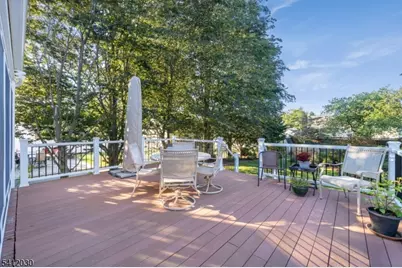 225 Lawrence Ave, North Plainfield, NJ 07063 - Photo 40