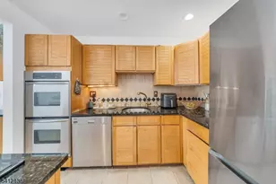 14 Louisa Ct, Wayne, NJ 07470 - Photo 26