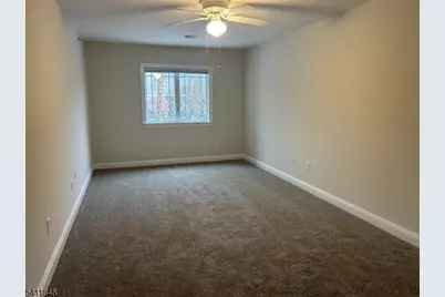 31 Wilshire Ter, Kinnelon, NJ 07405 - Photo 4