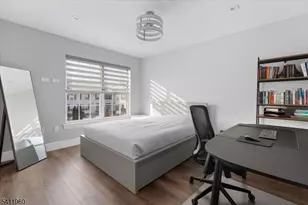 1463 Barnhardt Ln, Rahway, NJ 07065 - Photo 18