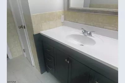 301 N 12th St, Kenilworth, NJ 07033 - Photo 10