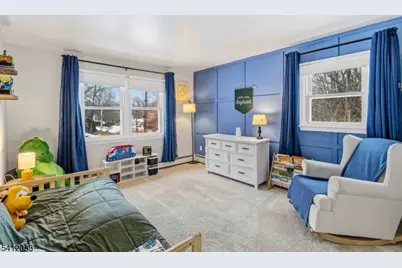 384 Millbrook Ave, Randolph Township, NJ 07869 - Photo 12