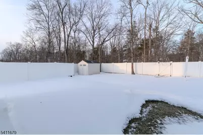 33 Viking Ave, Franklin Township, NJ 08873 - Photo 38