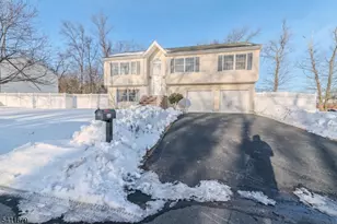 33 Viking Ave, Franklin Township, NJ 08873 - Photo 1