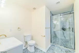 33 Viking Ave, Franklin Township, NJ 08873 - Photo 22