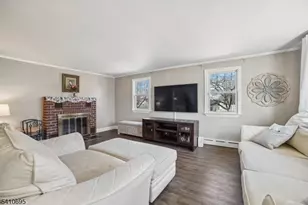 400 Valmere Ave, Piscataway Township, NJ 08854 - Photo 2