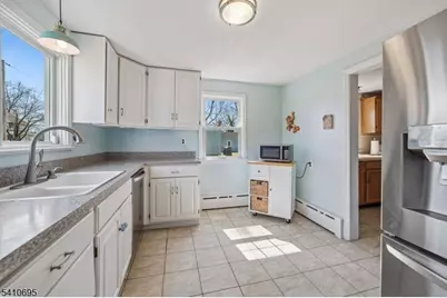 400 Valmere Ave, Piscataway Township, NJ 08854 - Photo 6