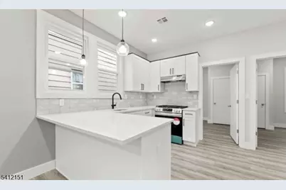 47 Aldine St, Newark, NJ 07112 - Photo 8