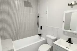 47 Aldine St, Newark, NJ 07112 - Photo 2