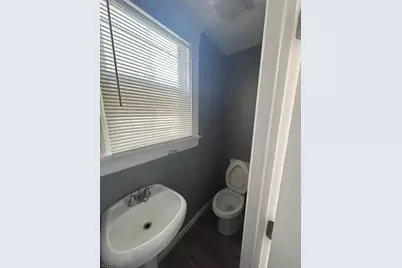 148 N Essex Ave, Orange, NJ 07050 - Photo 20