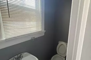 148 N Essex Ave, Orange, NJ 07050 - Photo 20