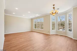 516 4 Seasons Dr, Wayne, NJ 07470 - Photo 2