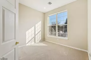 516 4 Seasons Dr, Wayne, NJ 07470 - Photo 22