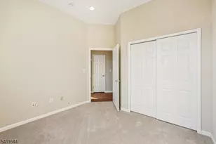 516 4 Seasons Dr, Wayne, NJ 07470 - Photo 24