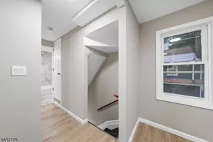 208 E 8th Ave, Roselle, NJ 07203 - Photo 18