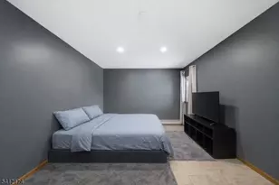 595 N 5th St, Newark, NJ 07107 - Photo 42