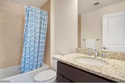 101 Autumn Ct, Little Falls Township, NJ 07424 - Photo 20