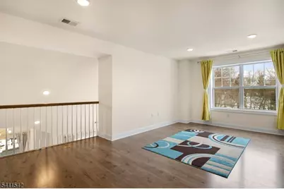 101 Autumn Ct, Little Falls Township, NJ 07424 - Photo 18