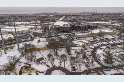 180 Beech St, Belleville, NJ 07109 - Photo 34