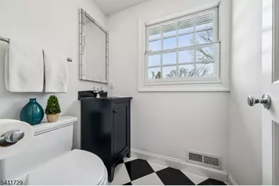 65 Seven Oaks Dr, New Providence, NJ 07901 - Photo 20