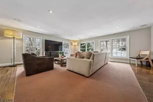 65 7 Oaks Dr, New Providence, NJ 07901 - Photo 22