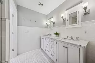 65 7 Oaks Dr, New Providence, NJ 07901 - Photo 34