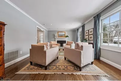 65 Seven Oaks Dr, New Providence, NJ 07901 - Photo 8