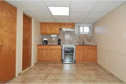300 Kennedy Dr, Linden, NJ 07036 - Photo 24