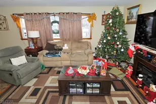 300 Kennedy Dr, Linden, NJ 07036 - Photo 16