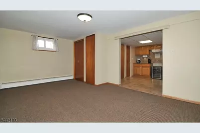 300 Kennedy Dr, Linden, NJ 07036 - Photo 26