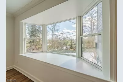 16 Walnut Ct, South Orange, NJ 07079 - Photo 8