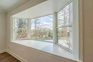 16 Walnut Ct, South Orange, NJ 07079 - Photo 8