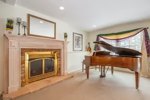 17 Iron Forge Rd, Parsippany, NJ 07054 - Photo 20