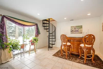 17 Iron Forge Rd, Parsippany, NJ 07054 - Photo 24