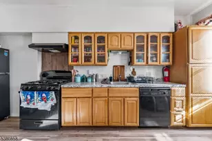 206 N 6th St, Prospect Park, NJ 07508 - Photo 22