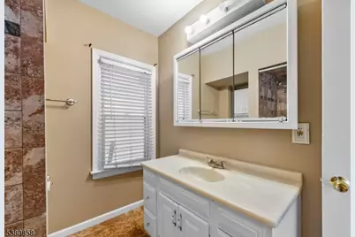 206 N 6th St, Prospect Park, NJ 07508 - Photo 16